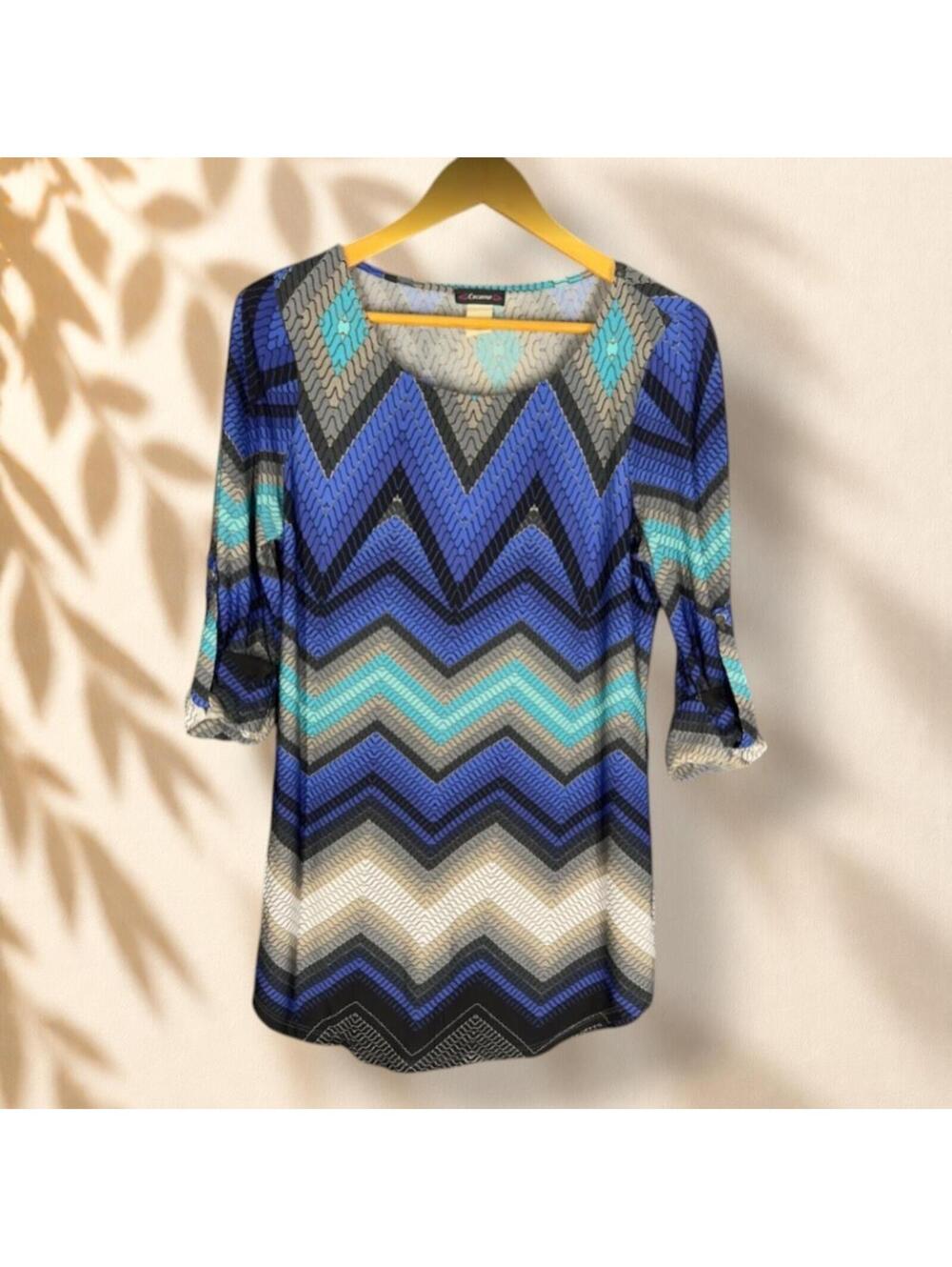 Cocomo Blouse Women M Medium Blue Striped 3/4 Sleeve Round Neck Casual Pullover